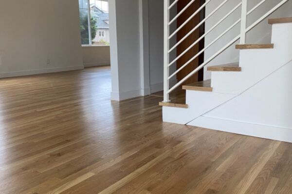 Hardwood floors installation and refinishing